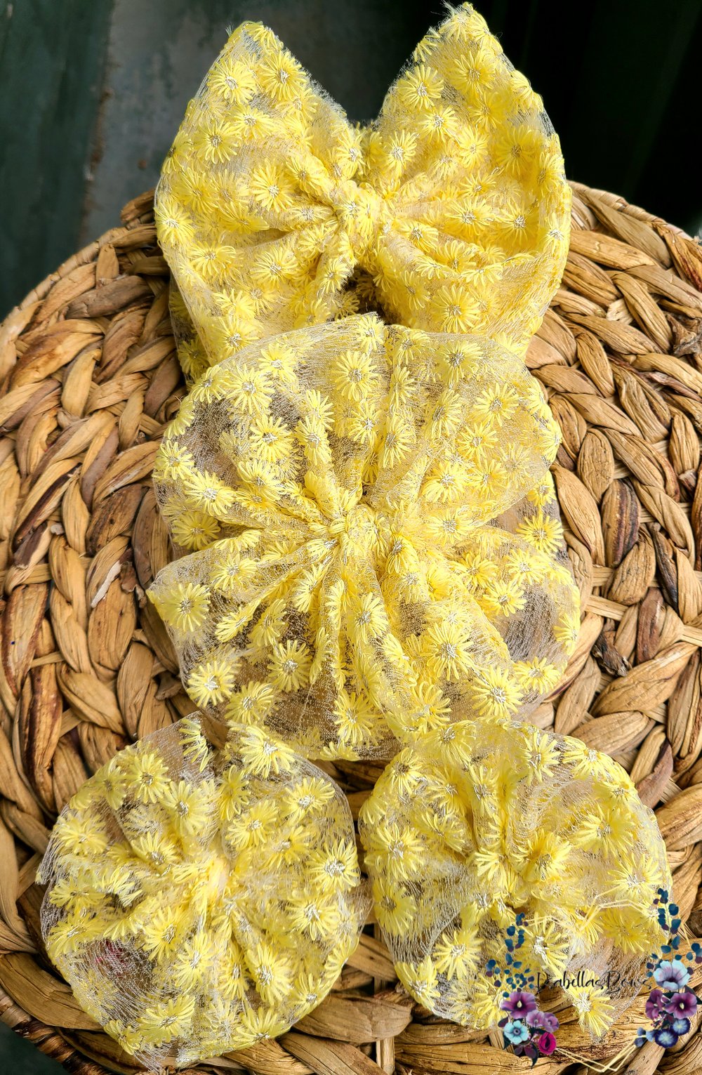Image of Mini Mesh Flowers
