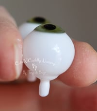 Image 3 of 18mm - Full Round - German Glass Eyes - Green - Imperfect