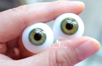 Image 4 of 20mm - Flat Back - German Glass Eyes - Green