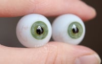 Image 9 of 18mm - Full Round - German Glass Eyes - Green with Veins