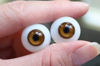 Image 4 of 18mm - Full Round - German Glass Eyes - Amber