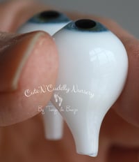 Image 7 of 18mm - Full Round - German Glass Eyes - Pale Blue - Imperfect