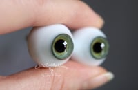 Image 2 of 20mm - Full Round - Solid - German Glass Eyes - Green