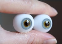 Image 2 of 20mm - Full Round - German Glass Eyes - Gray