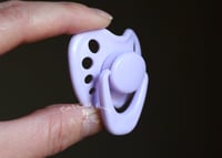Image 3 of Sweetheart - Newborn - Honeybug - Magnetic Pacifier - Magnet included - Lilly