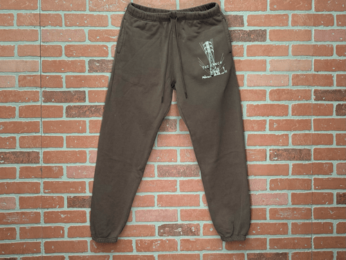 Image of THE RANCH SWEATSUIT