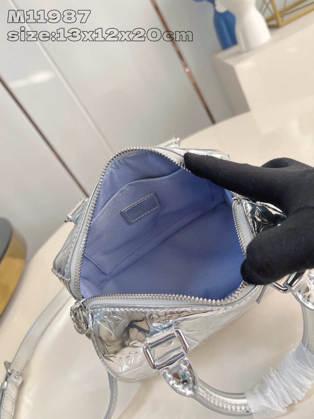 LV Mirror Speedy