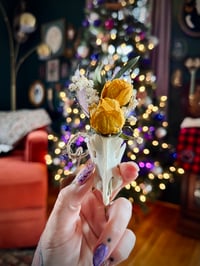 Image 11 of Bonequets