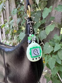 Image 4 of Virtual pet clicker fidget keychain