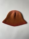 Gradient hat #06