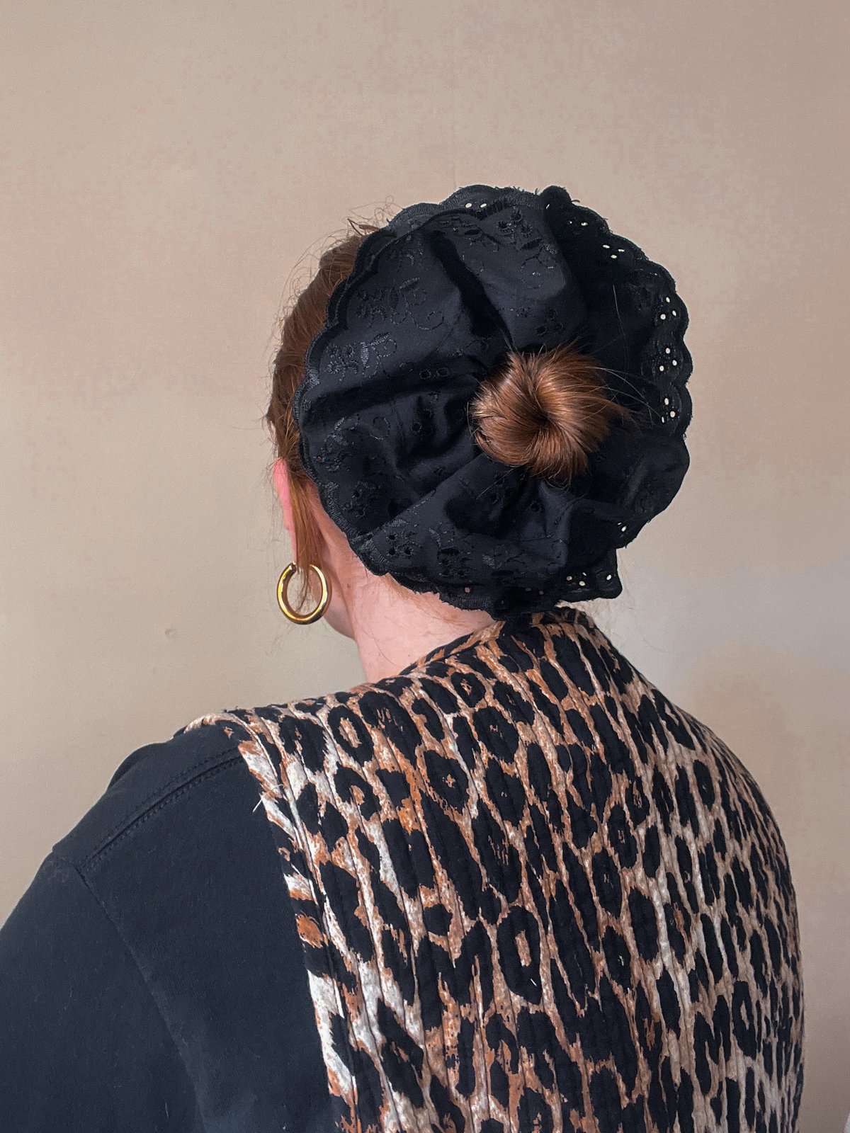 Black Xl Lace Scrunchie