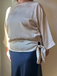 BLUSA NUDO