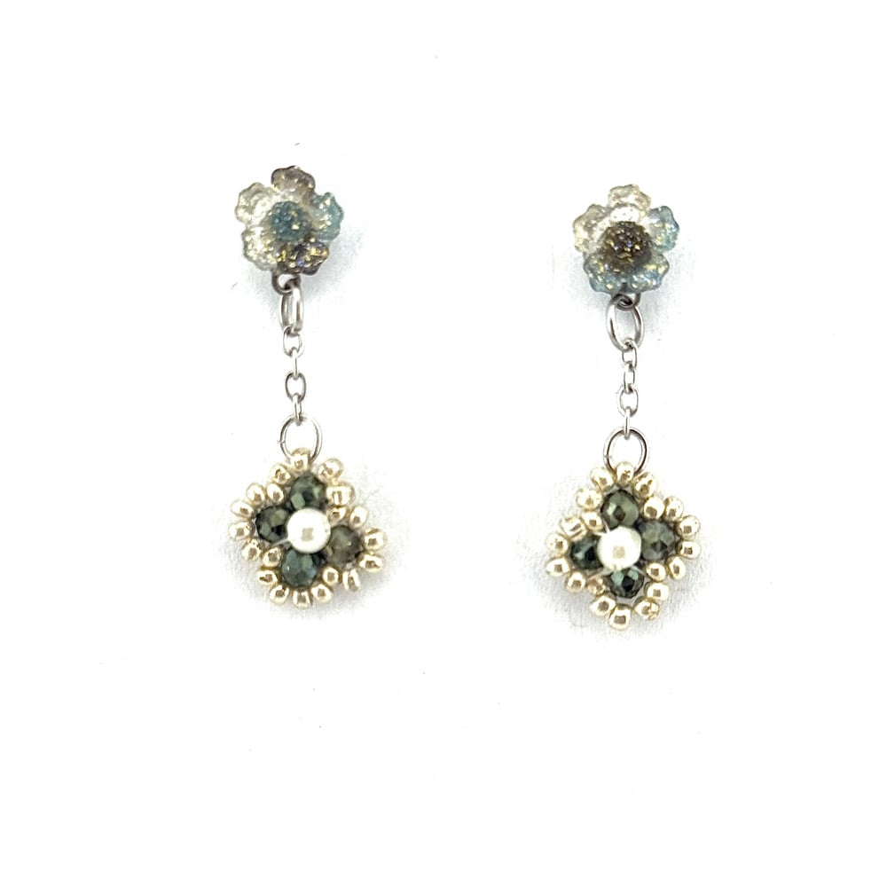 Image of Little Hydrangea Earrings