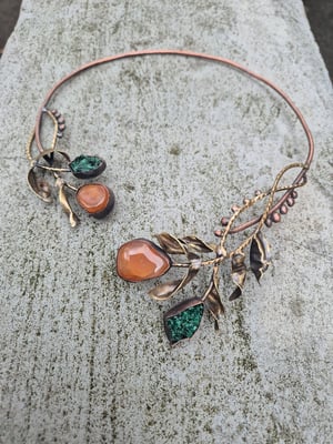 Carnelian and malachite open necklace 
