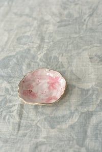 Image 3 of Viola ring dish