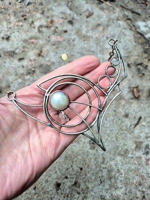 Pearl necklace 