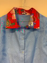 Image 3 of Blue shirt with flowers (m/l)