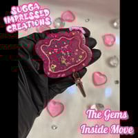 Image 3 of Pink Ditto Shaker Clip