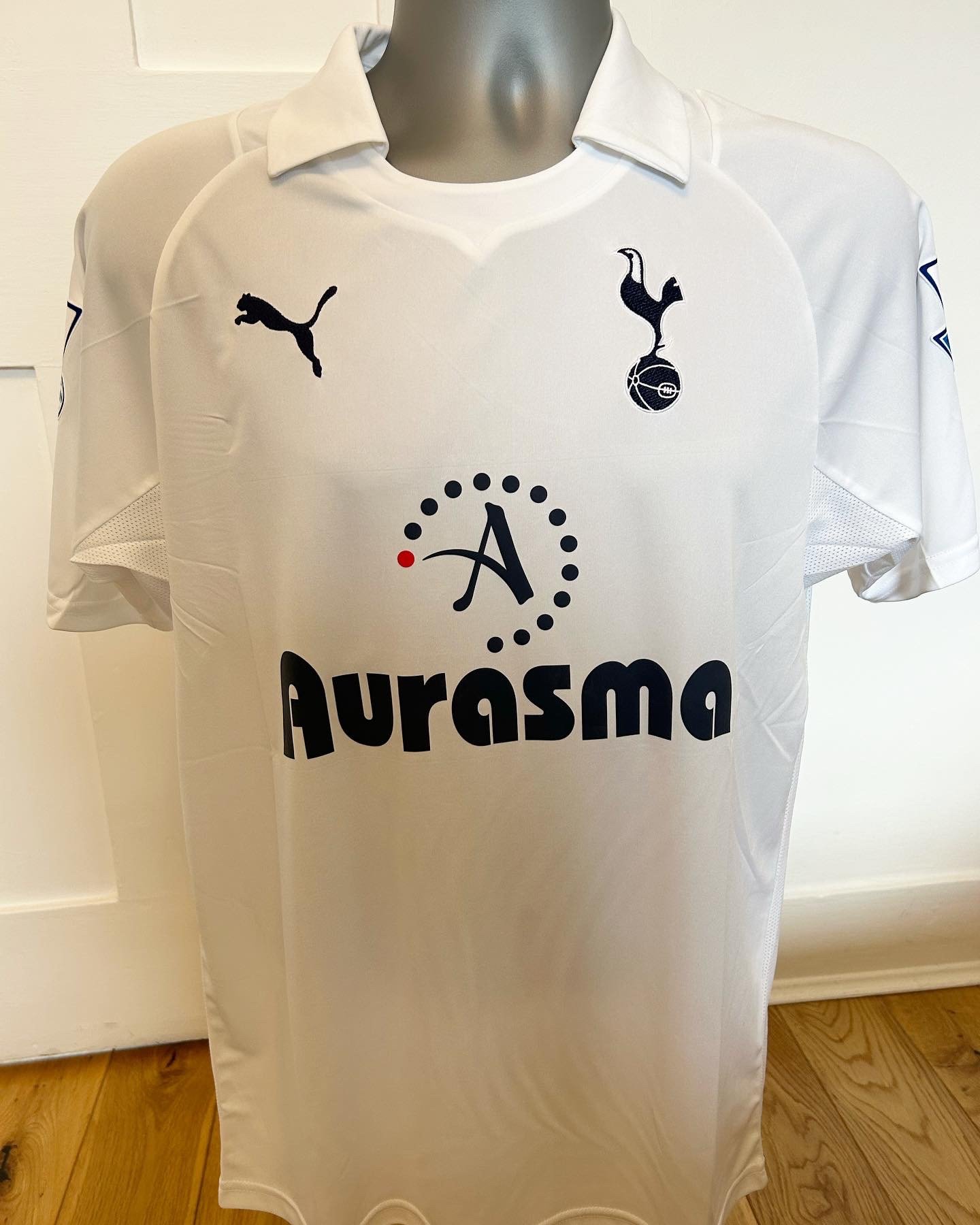 Image of BRAND NEW Tottenham “MODRIC 14” 2011/12 Home Shirt + PL patches  (S)