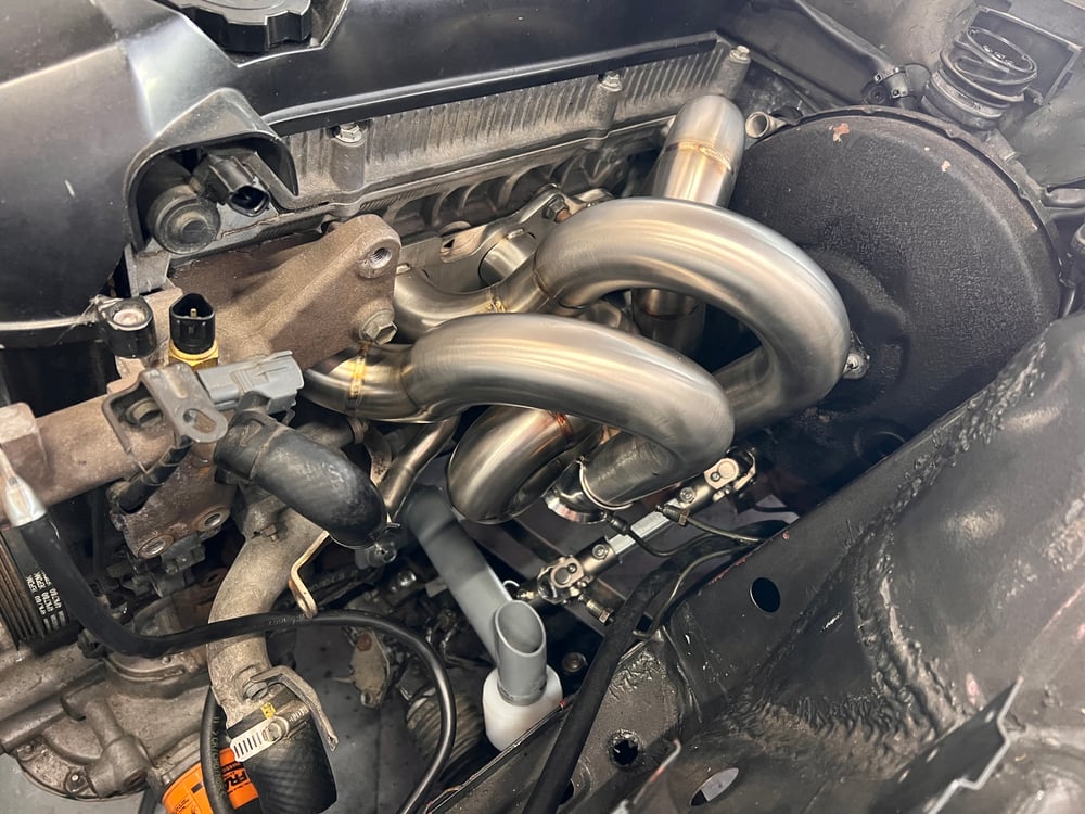 3SGE BEAMS TO E30 RAM HORN STYLE HEADERS