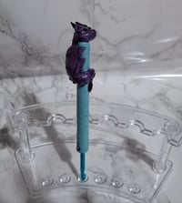 Image 2 of Dragon crochet hooks size 5