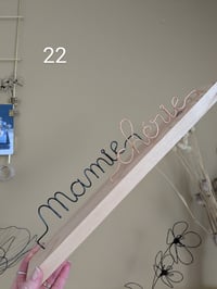 Image 22 of Mots sur socle - déstockage
