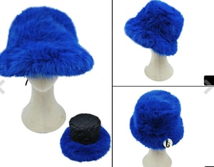 Image of Fuzzy Faux Fur Bucket Hat( Blue)