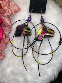Image 1 of Sequin leather lady 