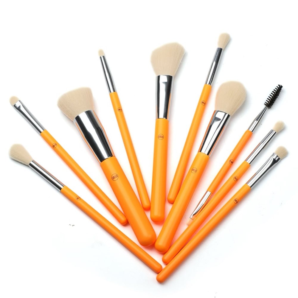 Image of Makeup brushes 