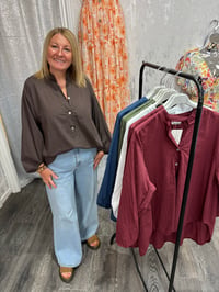 Angela - Oversized Shirt