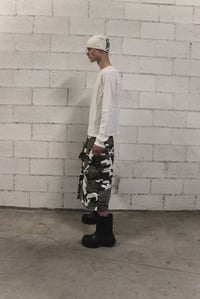 Image 4 of URBAN camo shorts