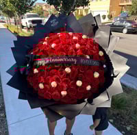 Image 1 of 100 count with Ferreros and custom banner 