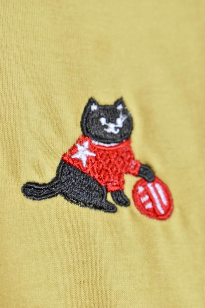Image of Yellow Black Cat T-shirt 