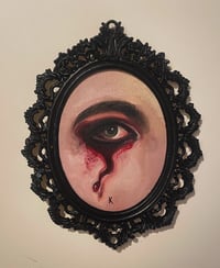 Lovers Bleeding Eye 