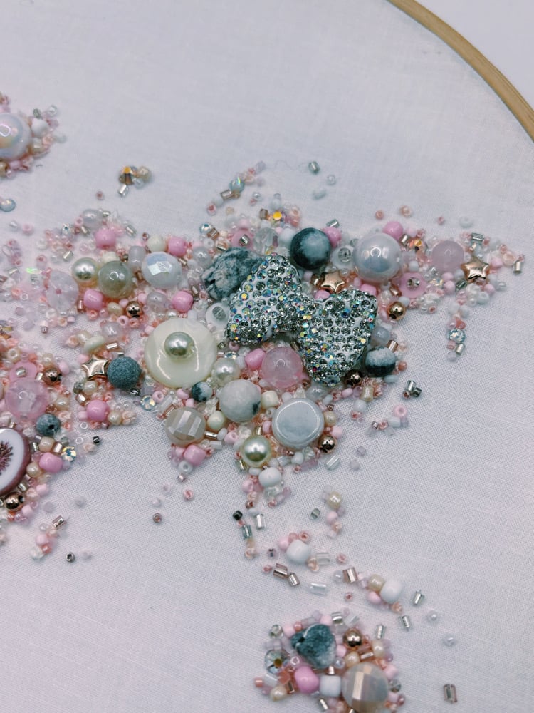 Image of Sweetheart Map Hoop 