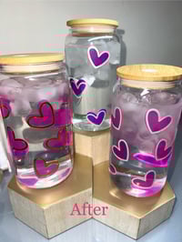Image 2 of 16 oz Color Changing Hearts