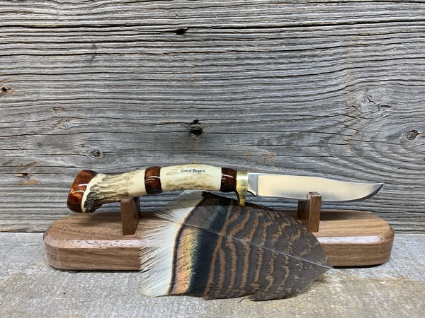 Image of 8” Skinner Knife with walnut Stand