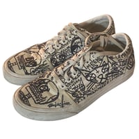 Image 8 of 1 of 1 Size 38 EU 8M 8.5W  low top VANS old skool 