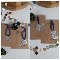 Image 3 of Embossed Tin  decoration