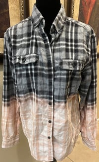 Image 2 of Vintage Black/White/Peach Ombre Flannel Shirt Dolly Parton