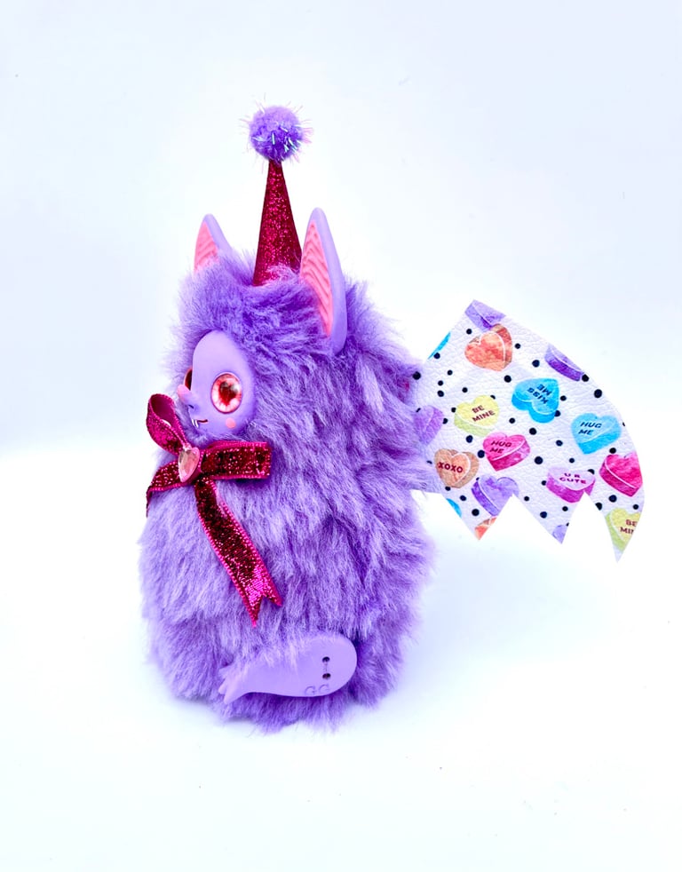 Lavender Bat Image 2