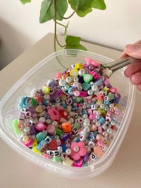 Bead confetti small