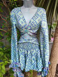 Image 4 of Stevie co ord set -BLUE and TURQUOISE 