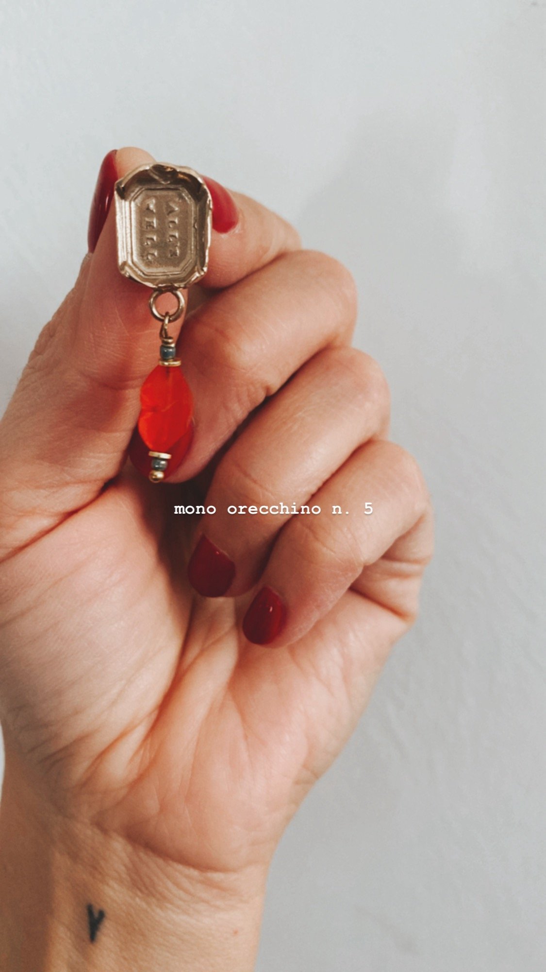 Image of Mono orecchino ALL’ S WELL