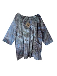 Image 6 of XL 100% Cotton Forager Top in Stormy Spiral Ice Dye