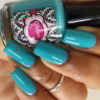 Image 14 of Glisten & Glow Gummy Sharks
