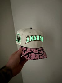 Image 4 of PINK BRIM OFF WHITE FOREST GREEN ANEHEIM ANGELS CUSTOM FITTED CAP