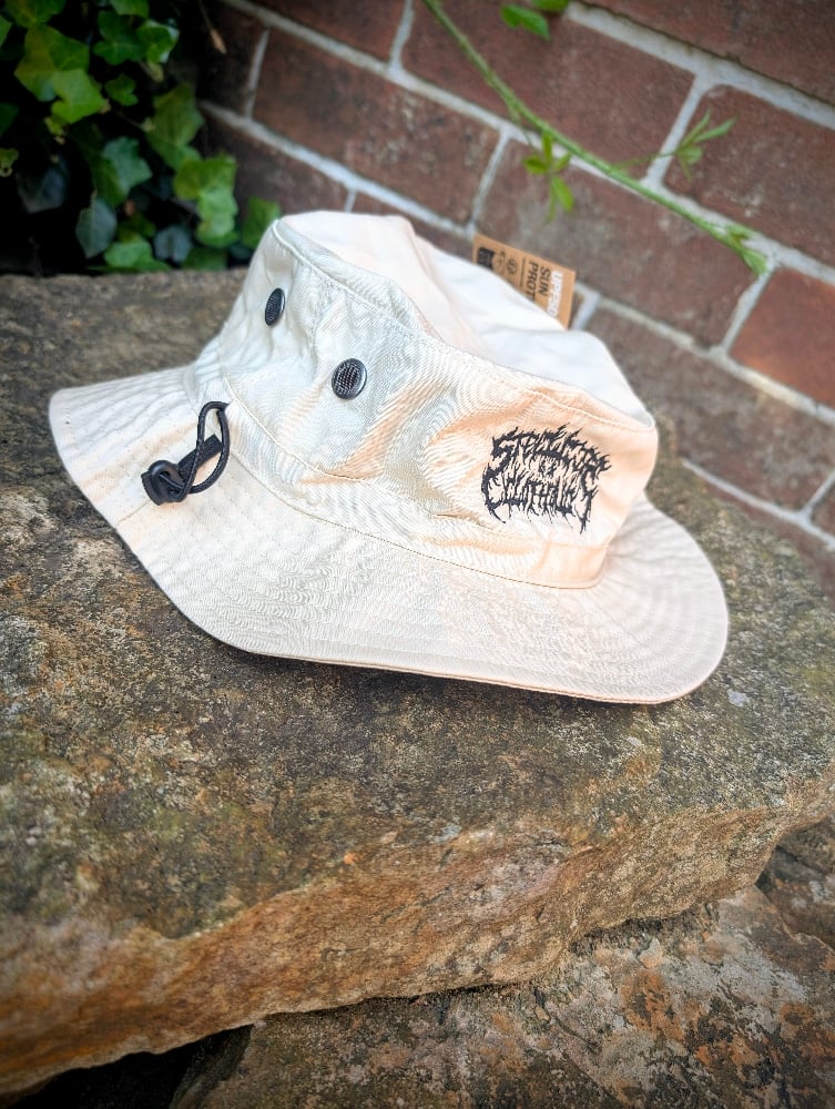 LOGO BUCKET HAT