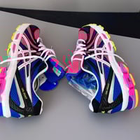 Image 3 of 2 sizes: us8.5/40eu, us9.5/W11/eu43.5