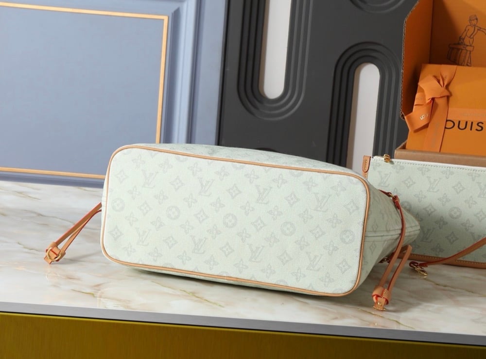 2pc LV sets 